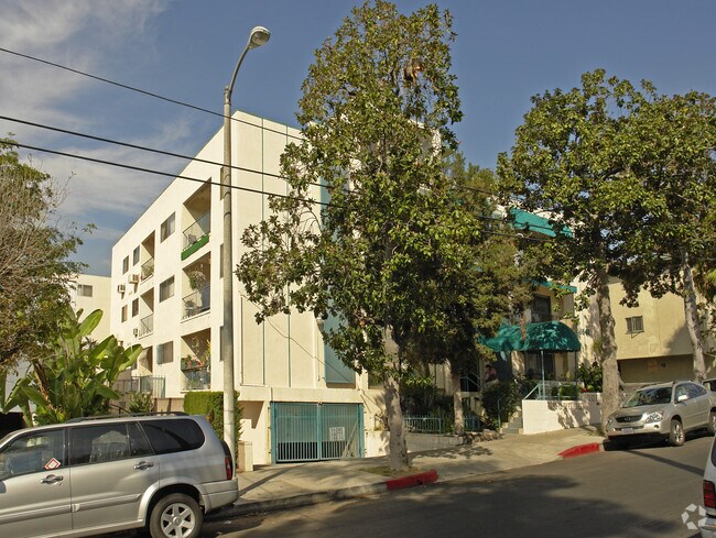 Photo - 1630 - 1636 N Fuller Ave
