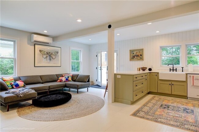 Photo - 59 Melrose Ave