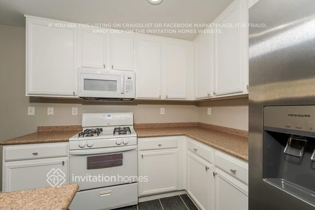 Photo - 36 Rainbow Draw Ave