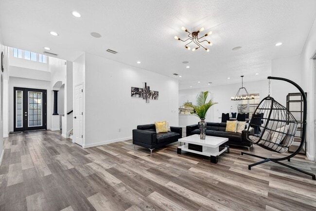 Photo - 8111 Santa Rosa Ct