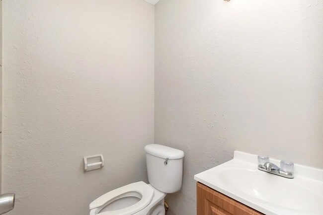 Photo - 1517 Colgin St