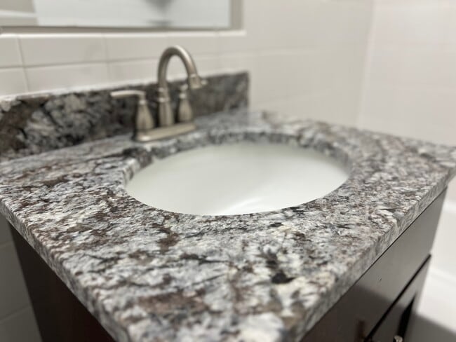 Photo - Shoreline Place