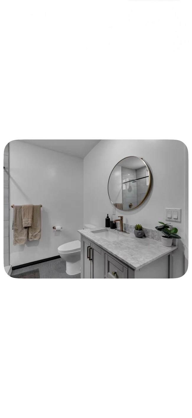 Photo - 15114 Orange Ave