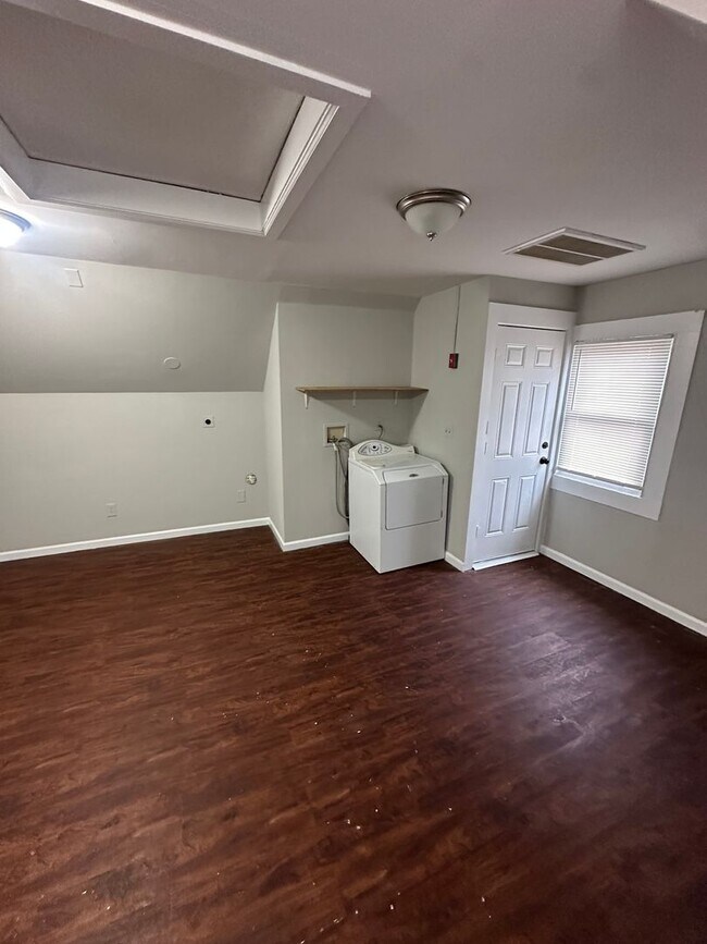 Photo - 273 Brooks St Unit 275 Brooks 3rd Fl