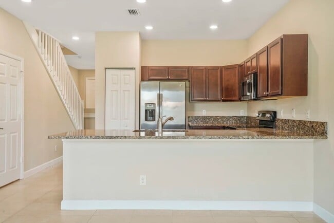 Photo - 5317 Ellery Terrace