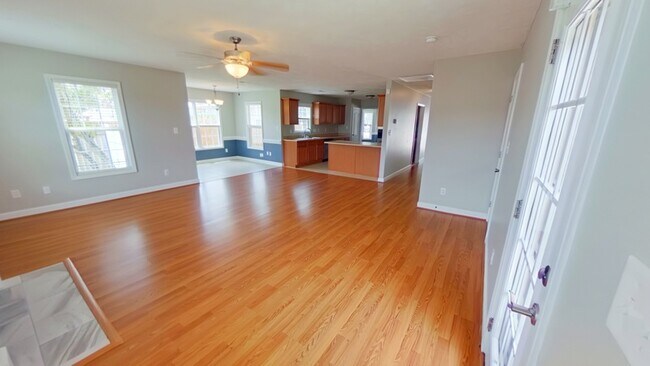 Photo - 622 Thorncliff Dr