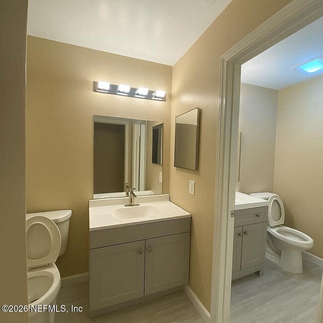 Photo - 467 Lombard St Unit 2C