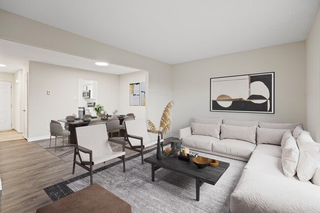 Photo - Roundtree Manor