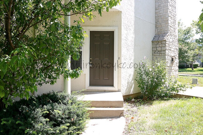 Building Photo - 9221 Boehm Dr Rental