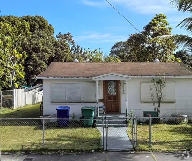 Building Photo - 3227 NW 11th Ave Rental