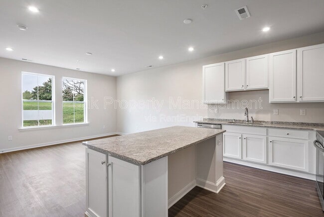 Photo - 14445 Hancock Towns Dr