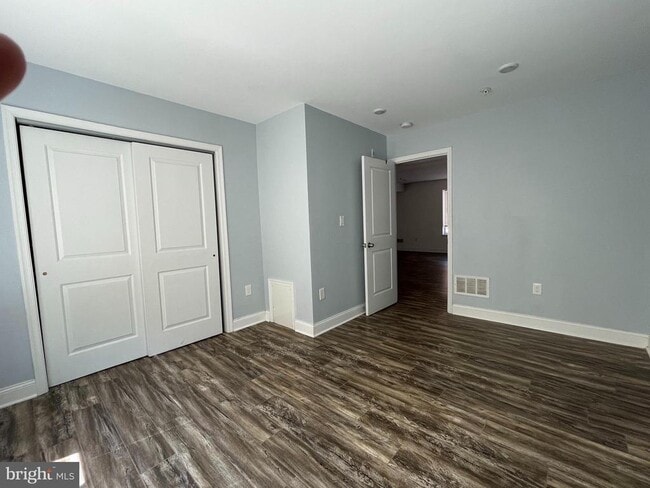 Photo - 1257 N Newkirk St Unit B