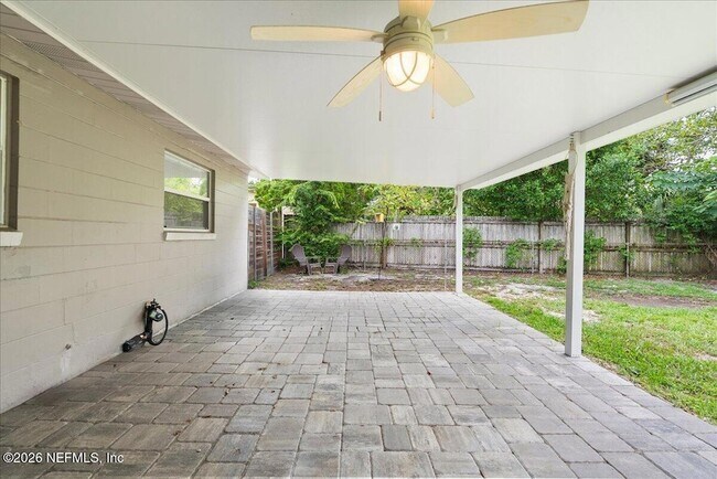 11634 Marina Dr