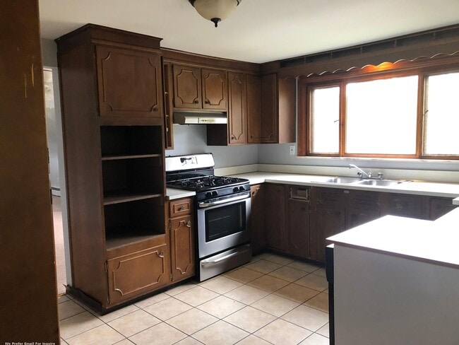 424 7th St Unit 2