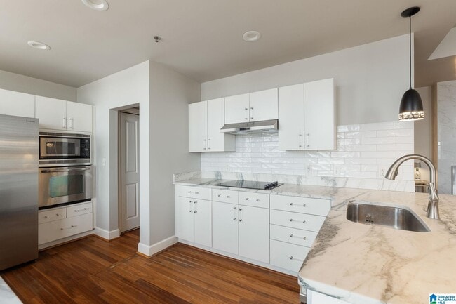 Photo - 2024 2nd Ave N Unidad 1801