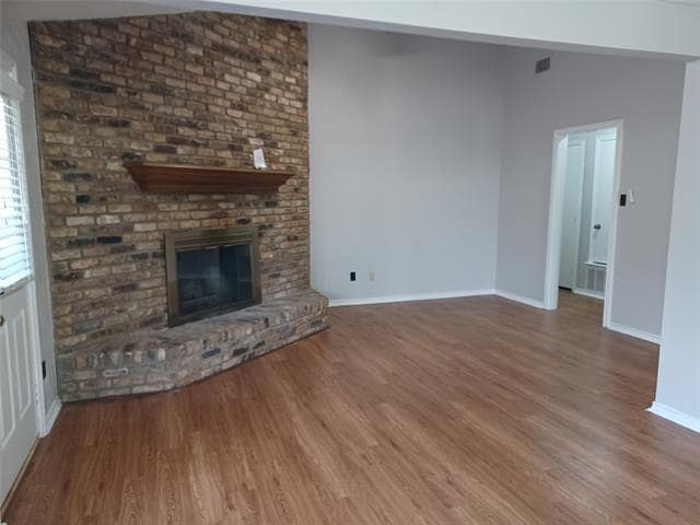 Photo - 2 Longhurst Ct