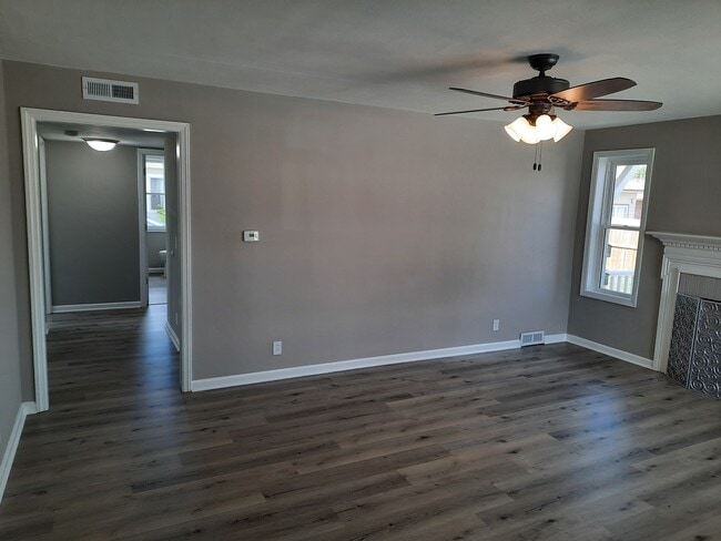 Photo - 2115 Main St Unidad 2115