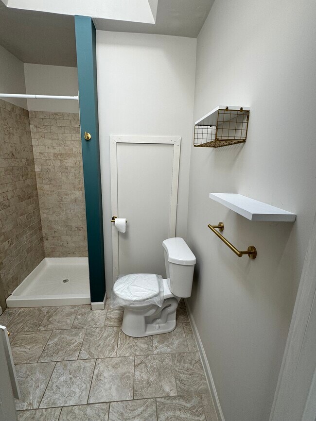 Photo - 5748 N Fairhill St Unit 2