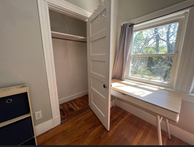 Photo - Great Brookline 6-bed, 2-bath apt in Brookline available for 9/1/26!