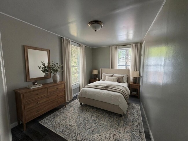 Photo - 409 Hobson St