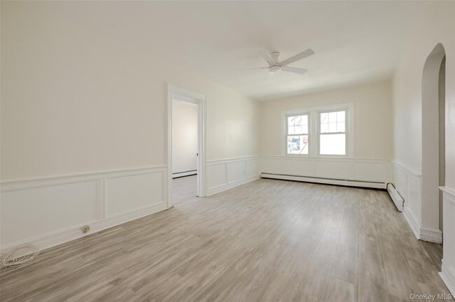 Photo - 18 Watkins St Unit 1