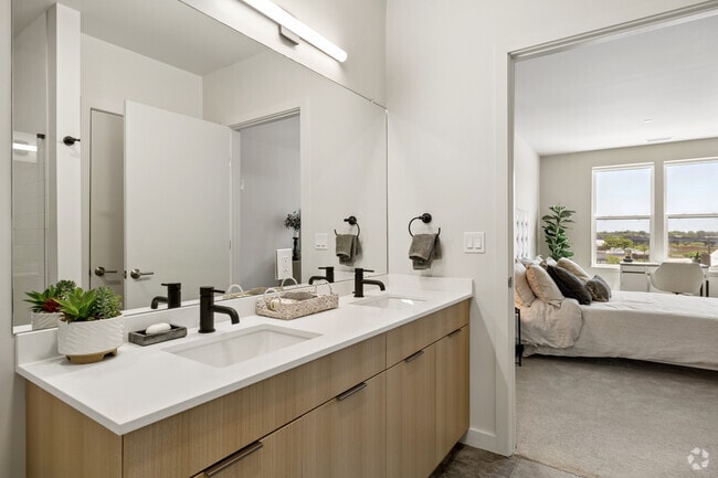 2BR, 2BA - 1,224SF - Primary Bathroom