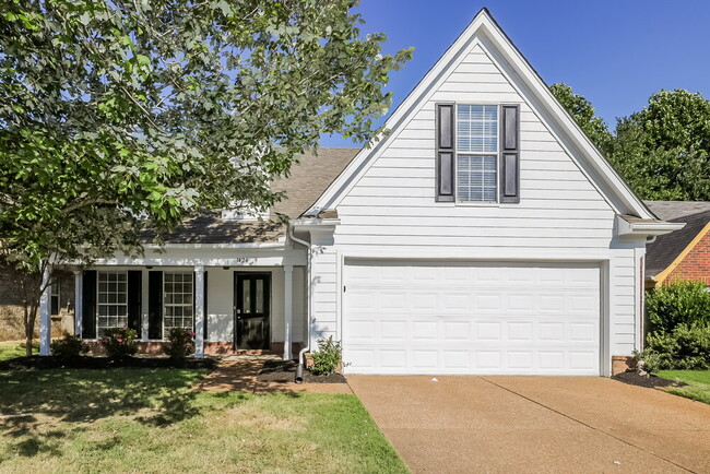 Building Photo - 1424 Radley Cove