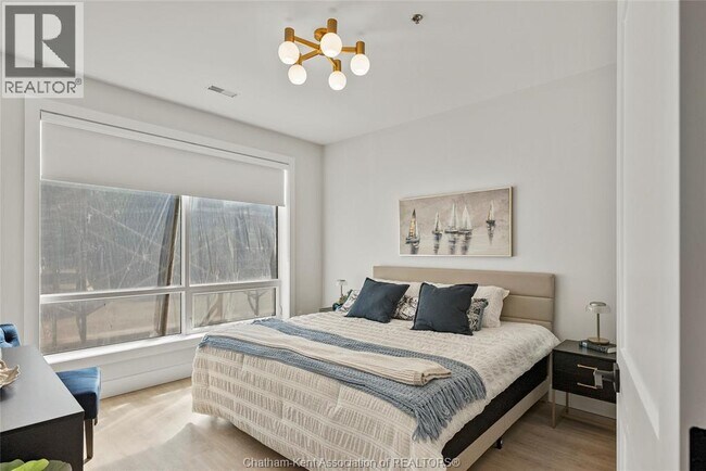 Photo - 364 Grand Ave E Unité 310