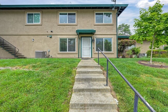 Photo - Beautifully Renovated Unit