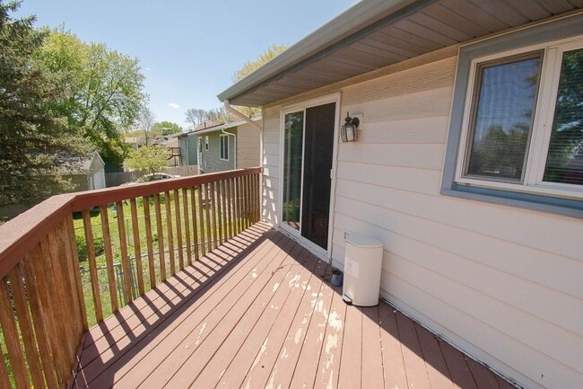 Photo - Spacious 2BR Twin Home with In-Unit Laundry