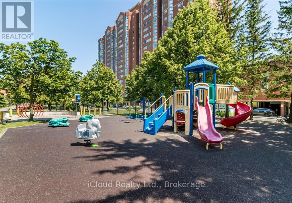 Photo - 2466 Eglinton Ave E Unit 1602