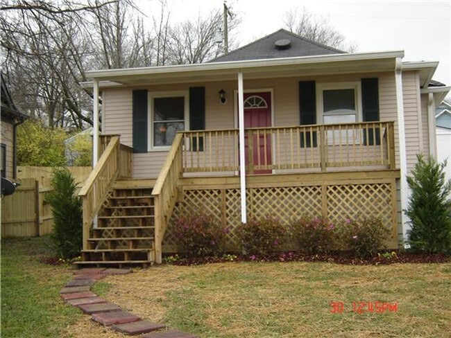 Building Photo - Sylvan Heights 2 Bedroom