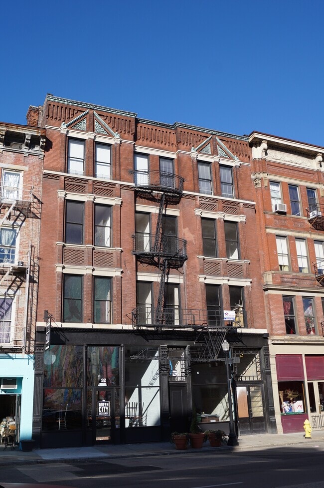 Photo - 30 West Court Street Unit 204