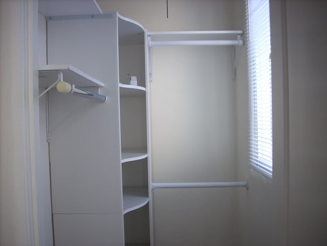 Liv. room Closet - 8264 Norton Ave Unidad C
