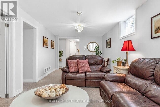 Photo - 771 Eversley Dr