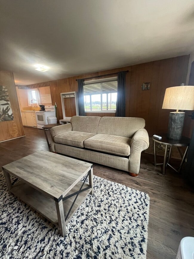 Photo - Fully Furnished 1-Bedroom Duplex