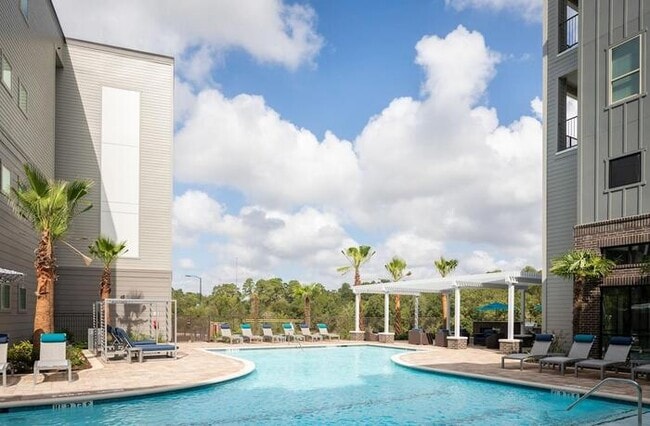 Photo - 25120 Panther Bend Ct Unit b12