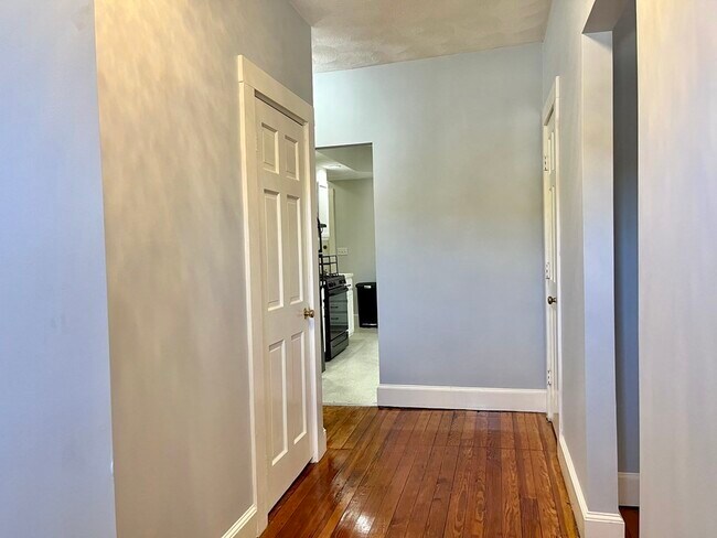 Photo - 118-120 Paul Revere Rd Unit 120