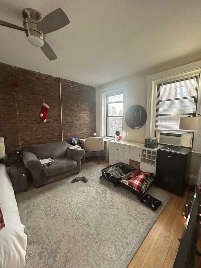 Photo - 39 Hemenway St Unidad #22