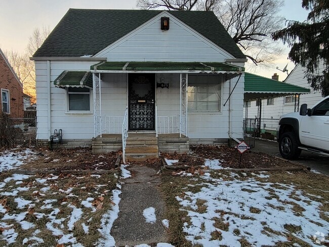 Building Photo - 18629 Fleming St Rental