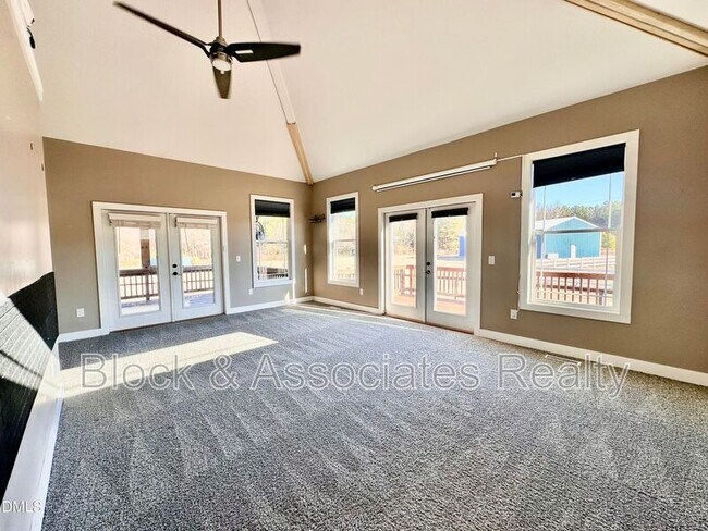 Photo - 4446 Old US Hwy 421