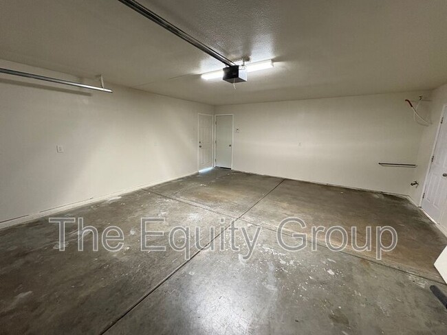 Photo - 744 W Buena Vista Ave