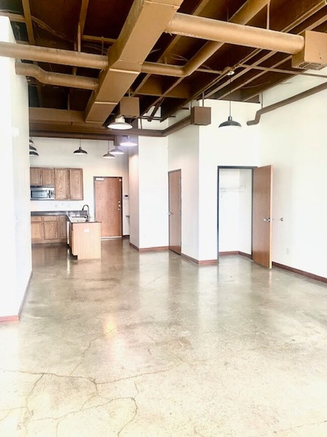 Photo - Loft Unit 302