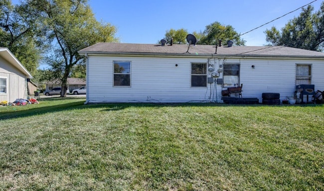 6106 E 153 Terrace Unit B