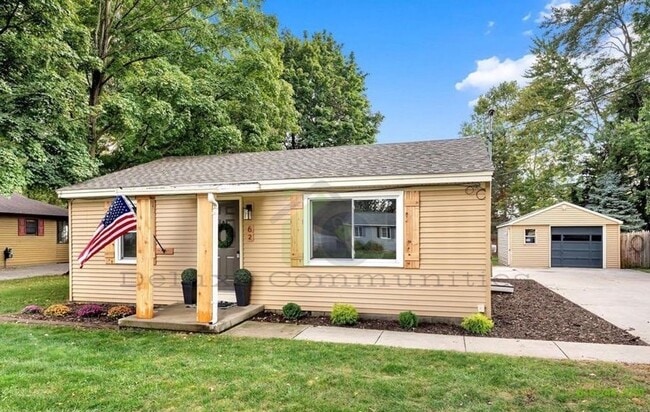 Building Photo - Brand New Remodel, Stunning 2 Bed Ranch Home