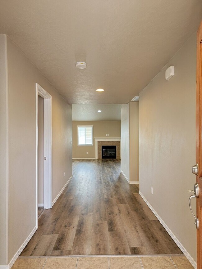 Photo - Great South Richland Location with in Walk...