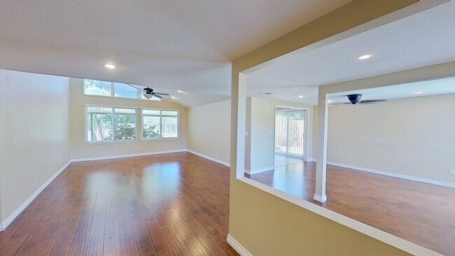 1825 Celeste Ln