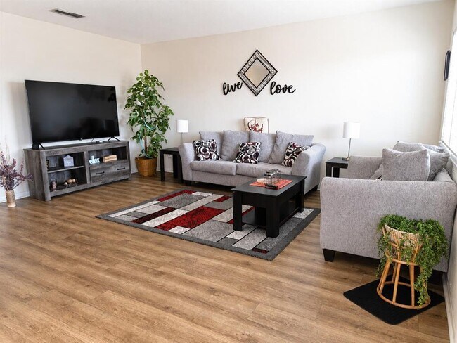 Photo - 11251 80th Ave Unit 306