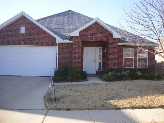 Building Photo - 1960 Stonehill Dr Rental