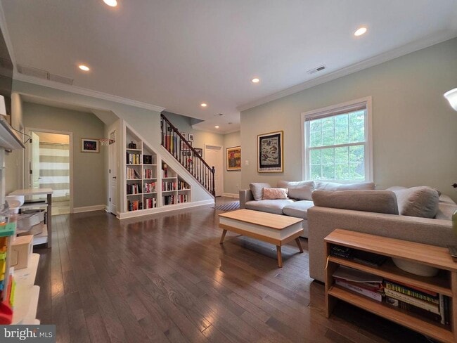 Photo - 1138 S Harrison St